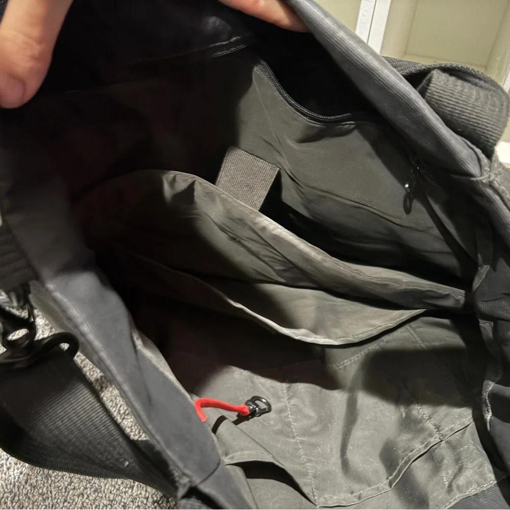 BUILT NY Lap Top Bag